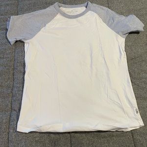 American Eagle Shirt Size Small